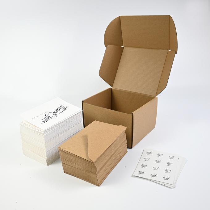 Các doanh nghiệp nhỏ Cổ phiếu cảm ơn với phong bì giấy Kraft màu nâu và nhãn dán 3